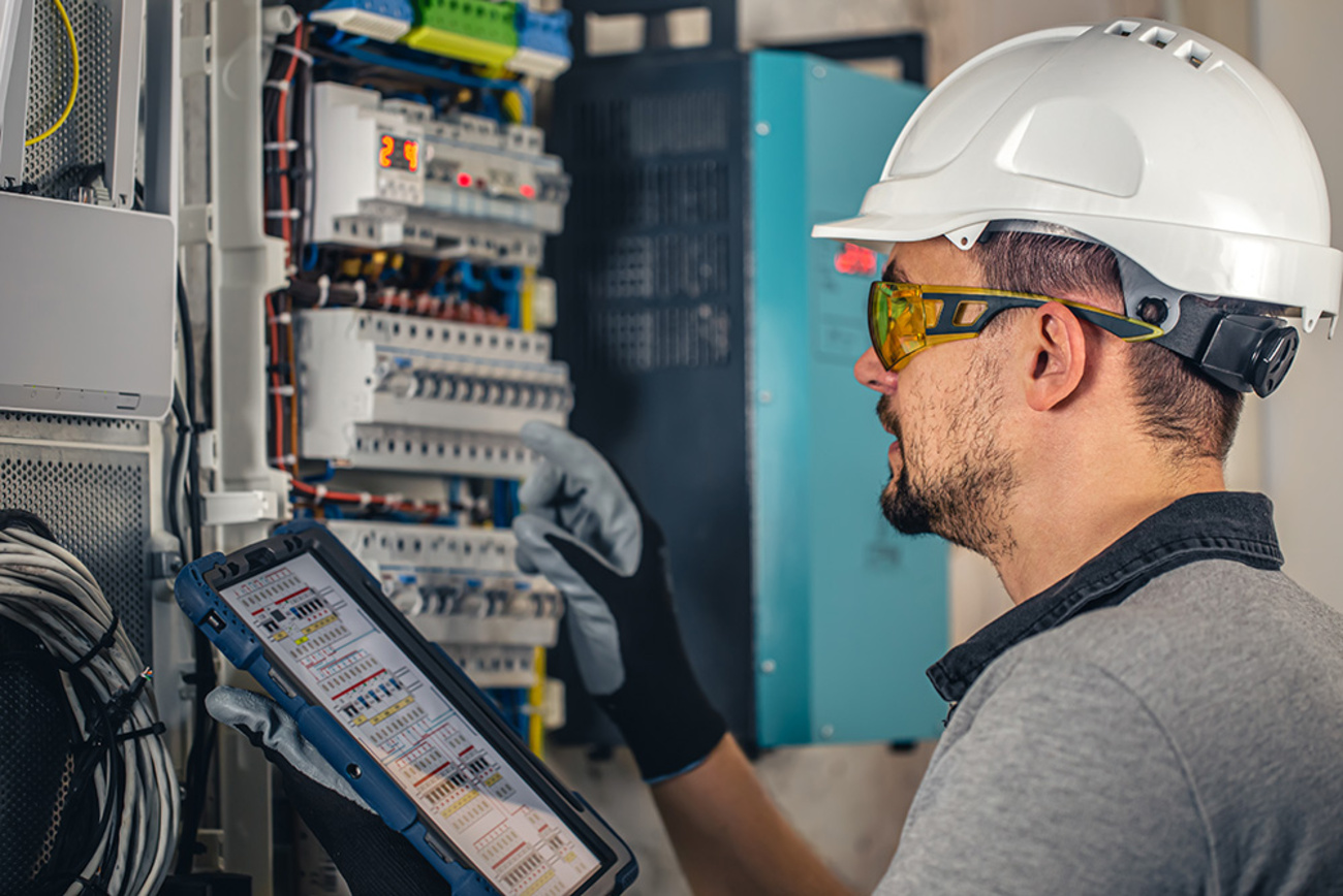 Industrie und Gewerbe bei MMDS Der Elektromeister GmbH in Herzogenaurach